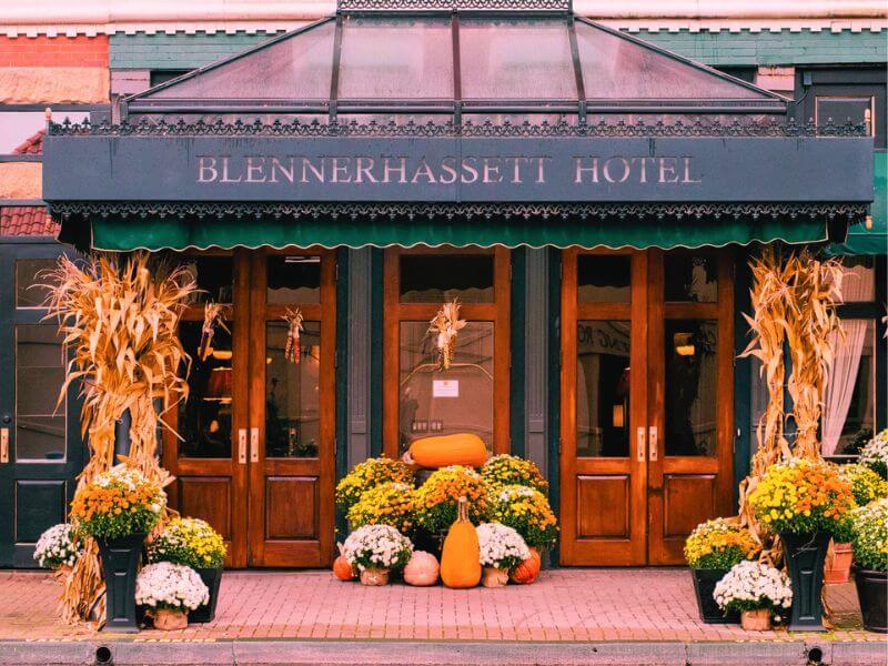 The Blennerhassett Hotel, a reputedly haunted location in West Virginia.
